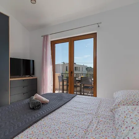 فيلة Vanessa - Ciovo