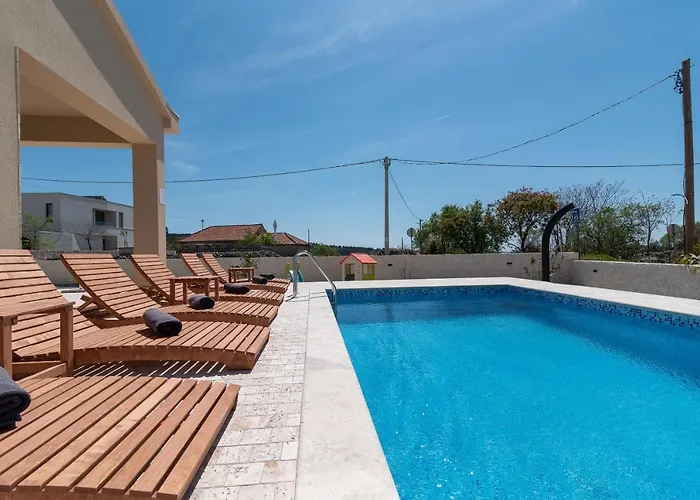 Vanessa - Ciovo 트로기르