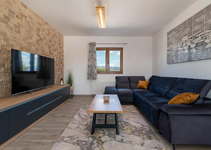 빌라 Vanessa - Ciovo 트로기르