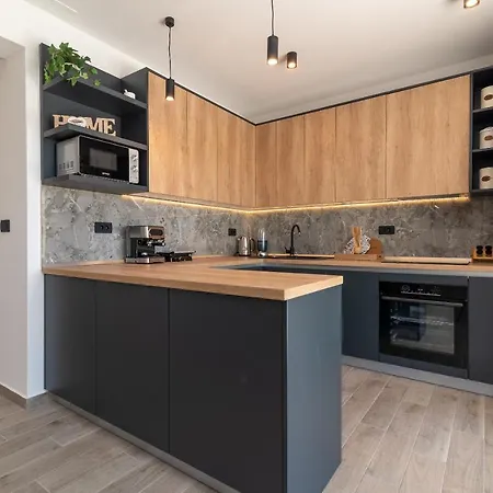 Vanessa - Ciovo Вілла *