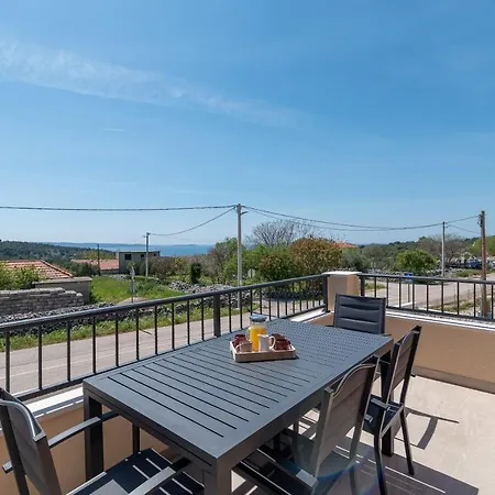 Vanessa - Ciovo Вілла *