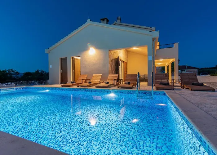 Vanessa - Ciovo * Trogir