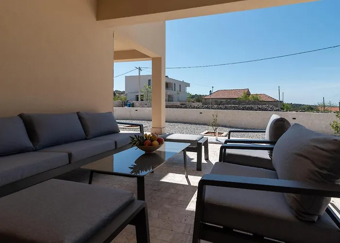 Vanessa - Ciovo Willa *