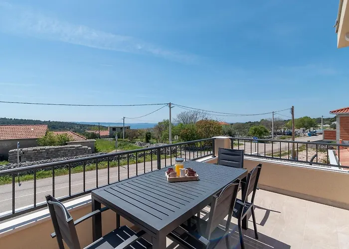 Vanessa - Ciovo Willa *